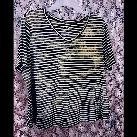 Terra & Sky Lightweight Striped Summer Tee - Picture 2 of 4